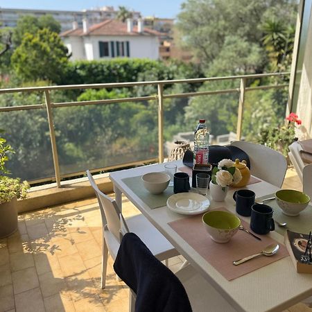Apt "Laura" Terrasse - Parking - Plage - 5Pers Juan-les-Pins Exterior foto